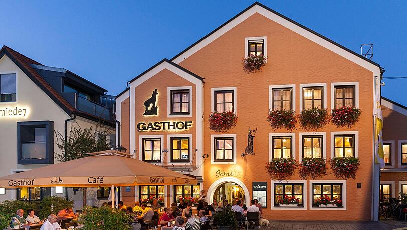Das familiengeführte Vier-Sterne-Haus Die Gams liegt am historischen Marktplatz von Beilngries.