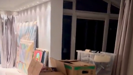 Das Gepäck in Jürgen Drews' neuem Zuhause ist noch nicht vollständig verstaut.