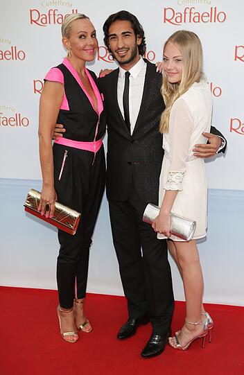 Natascha Ochsenknecht (l-r), Umut Kekilli und Cheyenne Ochsenknecht