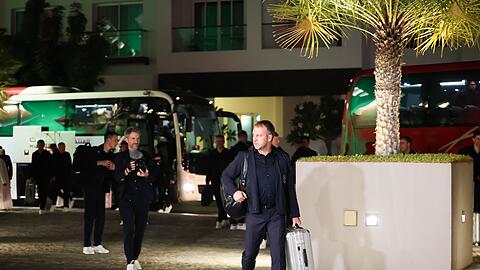 Im Oman gönnt Bundestrainer Hansi Flick seinen Spielern Zeit zum Eingewöhnen.