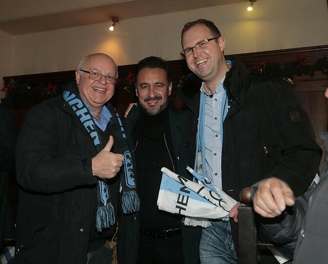 Nach der Pressekonferenz gab es ein gemeinsames Mittagessen mit den Löwen-Fans im Pschorr-Bräuhaus. Auch Investor Hasan Ismaik und Präsident Peter Casalette waren vor Ort.