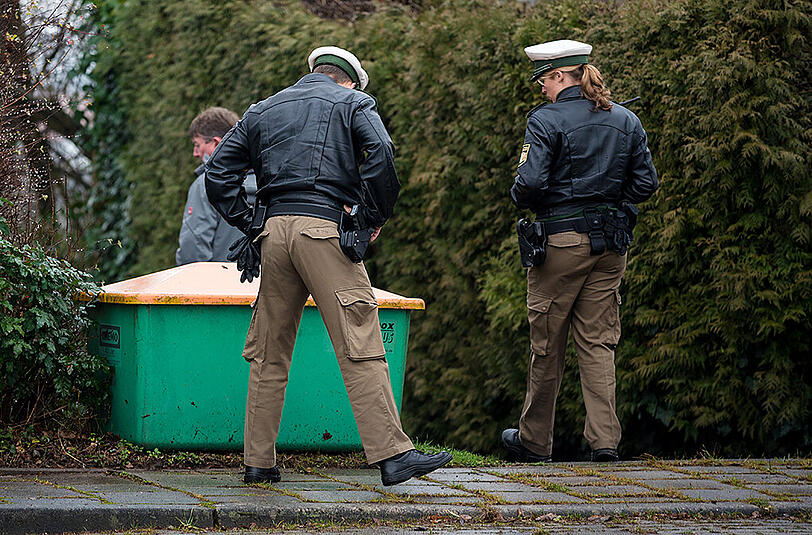 Die Polizei am Tatort in Bayreuth. Die Ergebnisse der Obduktion werden für kommende Woche erwartet.