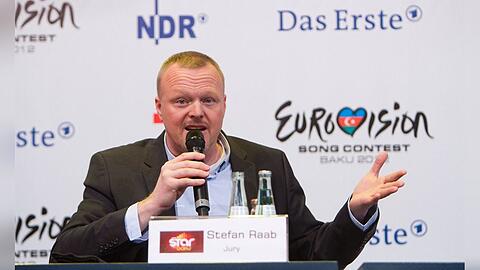 Stefan Raab ist zurück im ESC-Universum.