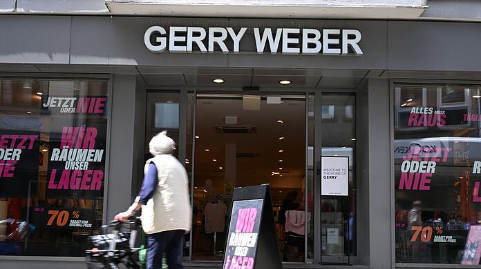 Der Abverkauf läuft auf Hochtouren in den verbliebenen Gerry-Weber-Shops in Deutschland.