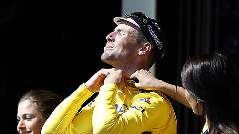 Schlüpfte nach der 1. Etappe der Tour de France 2016 ins Gelbe Trikot: der Brite Mark Cavendish.