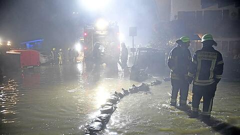 Hochwasser in der Gemeinde Weyarn im Landkreis Miesbach.