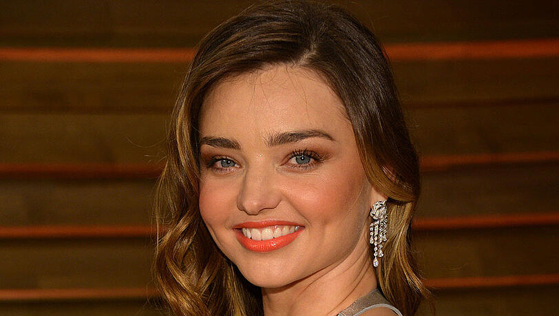 Miranda Kerr stellt ihre Karriere für ihren Sohn zurück Miranda Kerr stellt ihre Karriere für ihren Sohn zurück