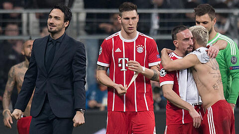 Nun warten die großen Kaliber: Die Bayern-Stars feiern den 3:1-Erfolg gegen Besiktas Istanbul, der den Einzug ins Viertelfinale sichert.