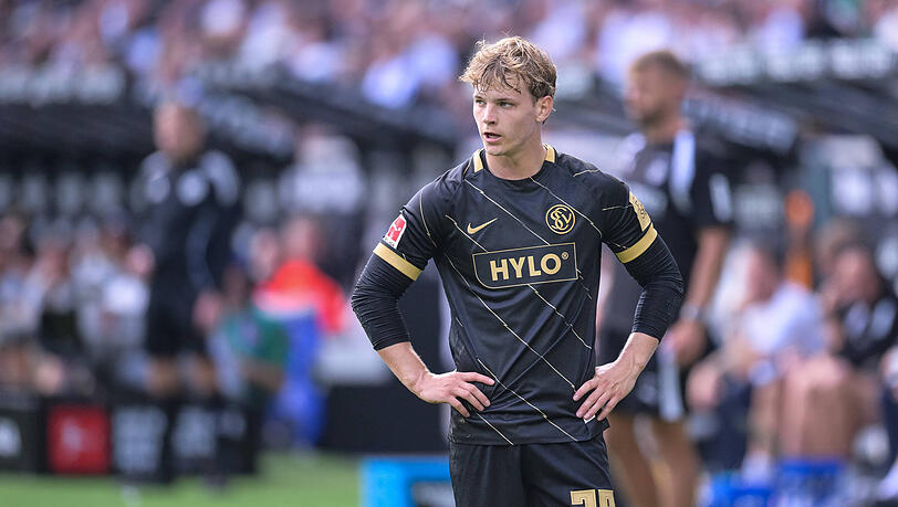 Kam vor der Saison für sechs Millionen Euro aus Dortmund: Cole Campbell. Kam vor der Saison für sechs Millionen Euro aus Dortmund: Cole Campbell.