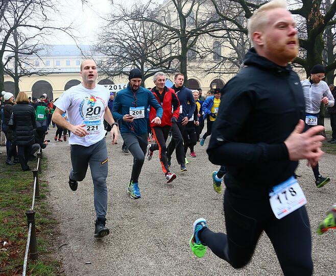 ... und noch mehr Bilder zum Neujahrslauf in München.