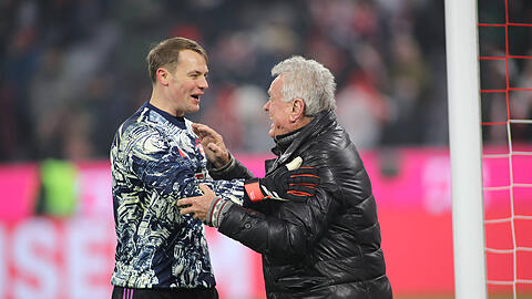Stützt Manuel Neuer nach seinem Patzer gegen Leverkusen: Bayern-Legende Sepp Maier.