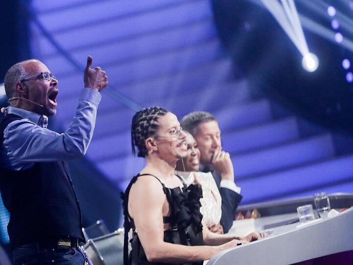 Die Jury geizte nicht mit Punkten. Und Gebärdendolmetscher Kenneth-Kamal Seidel übersetzte.