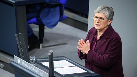 Haßelmann vermisst die Ukraine in Merz' Rede. Haßelmann vermisst die Ukraine in Merz' Rede.