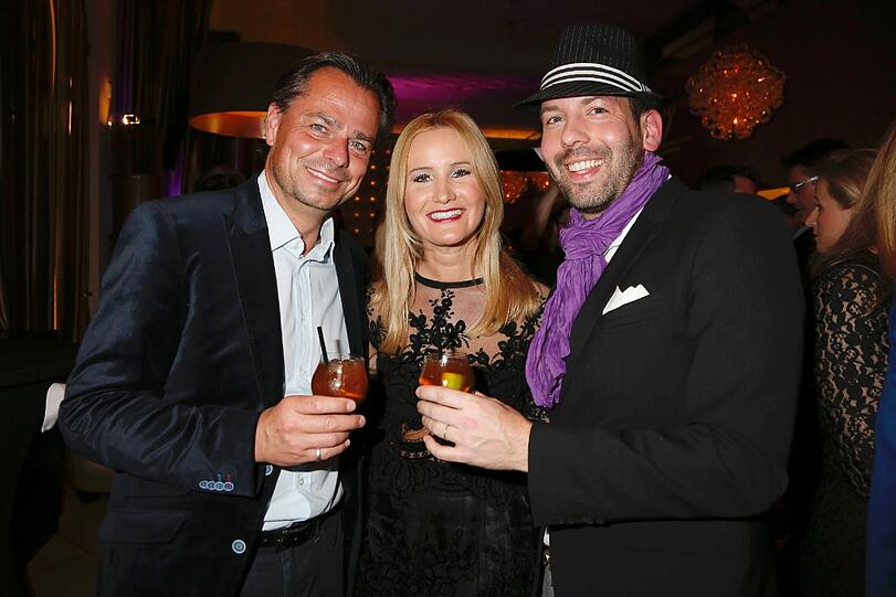 Michael Sporrer, Ophelia Blaimer und Kay Rainer bei der AMREF Charity Gala "Come fly with us" zugunsten 50 Jahre AMREF FLYING DOCTORS im Rilano No.6 Lenbach Palais in München am 21.03.2014.
