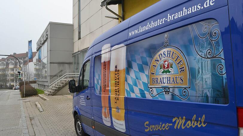 Das Landshuter Brauhaus steht vor einer ungewissen Zukunft. Der neue Hauptaktionär, Immobilienunternehmer Johann Eller und Vorstand Alexander Saponjic, sollen es richten.