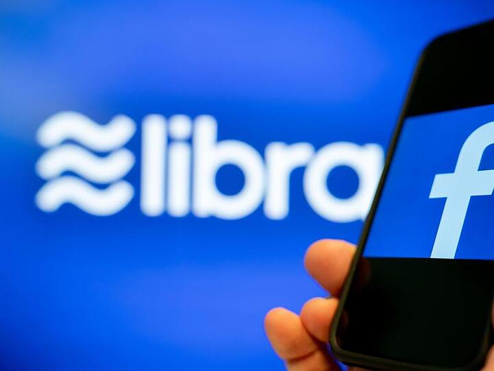 Facebook-Gründer Mark Zuckerberg hatte im Juni die Einführung der eigenen Internet-Währung Libra angekündigt.