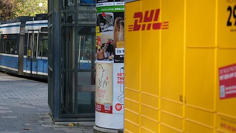 Die neue Packstation am Scheidplatz direkt an der Haltestelle.