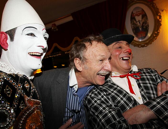 Franz-Xaver Kroetz zwischen den Clowns Les Rossyann