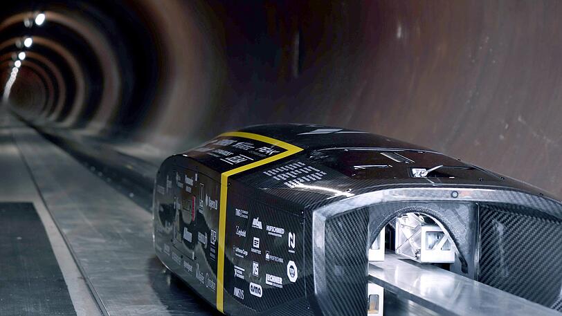 Das Konzept des durch ein Röhrensystem rasenden Superschnellzugs Hyperloop stellte Space-X-Gründer Elon Musk 2013 vor. Um seine Idee voranzubringen, startete er 2015 die "SpaceX Hyperloop Pod Competition".