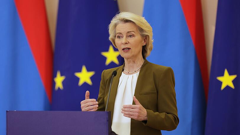 EU-Kommissionspr&auml;sidentin Ursula von der Leyen und US-Pr&auml;sident Donald Trump verst&auml;ndigten sich im Sommer 2025 auf einen Zoll-Deal.