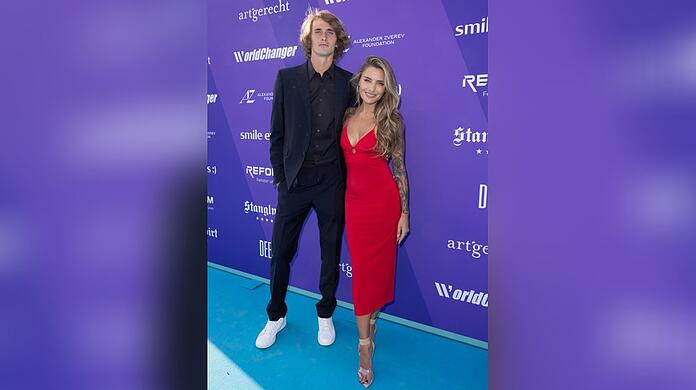 Alexander Zverev und Sophia Thomalla sind offiziell seit Ende 2021 ein Paar.