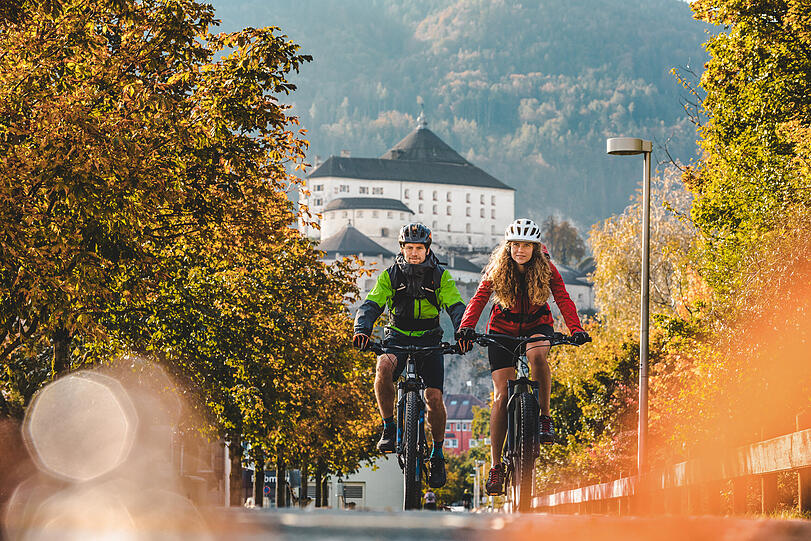 Langes Wochenende rund um den Tag der Deutschen Einheit – Traditionell zieht des da viele Bayern ins schöne Kufstein und die umliegenden Dörfer.