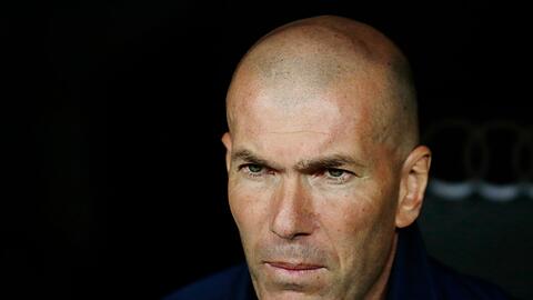 Die französische Fußball-Legende Zinédine Zidane könnte Cheftrainer beim FC Bayern werden.