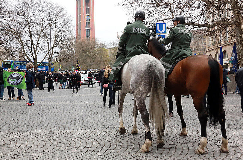 Ein massives Polizeiaufgebot begleitete die drei Kundgebungen.