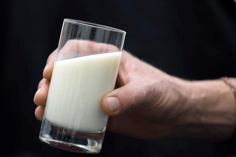 Zum Beispiel der Fettgehalt der Milch wird europäisch geregelt. (Symbolbild)