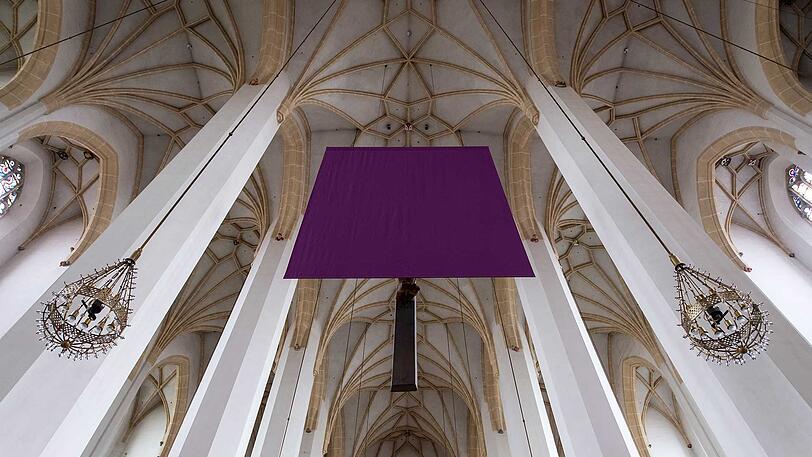 Auch in der Frauenkirche in München wird Ostern mit einem Gottesdienst gefeiert.