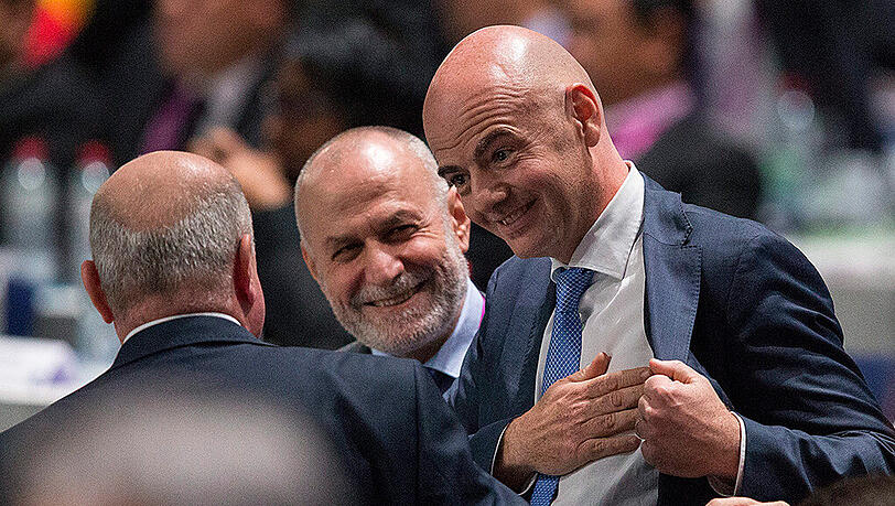 Der Schweizer Gianni Infantino ist neuer Präsident der FIFA. Der Schweizer Gianni Infantino ist neuer Präsident der FIFA.