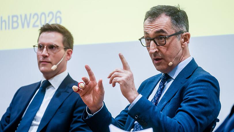 J&uuml;ngste Umfragen sagen Kopf-an-Kopf-Rennen voraus.