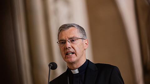 Bei seiner ersten Rede im Dom vor den Gl&auml;ubigen: Heiner Wilmer.