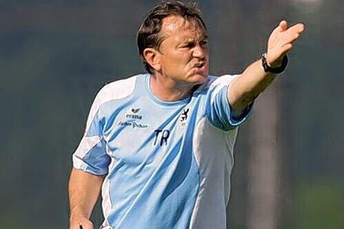 Ewald Lienen  will nach Griechenland