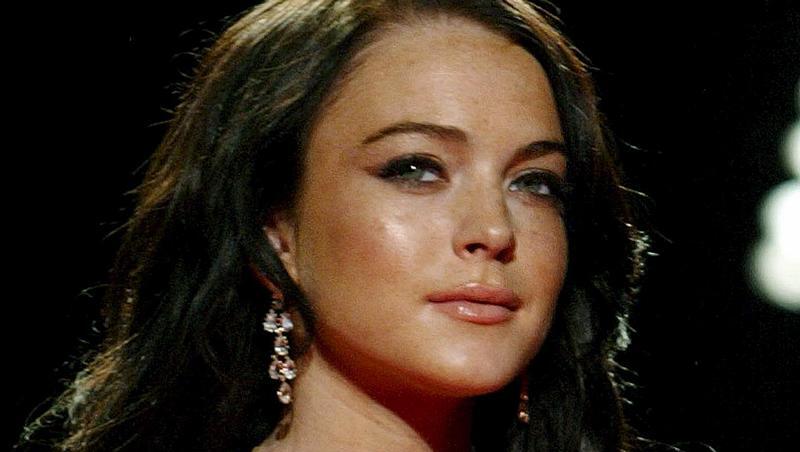 Lindsay Lohan ist auf den Pfad der Tugend zurückgekehrt. Lindsay Lohan ist auf den Pfad der Tugend zurückgekehrt.
