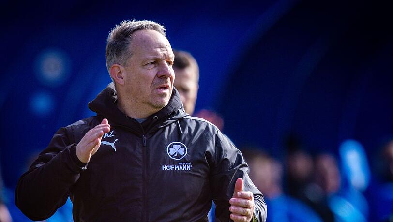 Trainer Alexander Zorniger von Greuther Fürth.