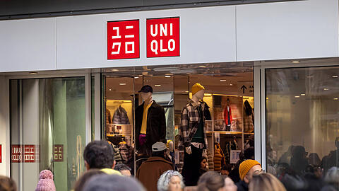 Uniqlo hat bereits zehn Läden in Deutschland, bald soll einer in München dazukommen. Im Bild ist der Laden in Stuttgart zu sehen. (Archivbild)