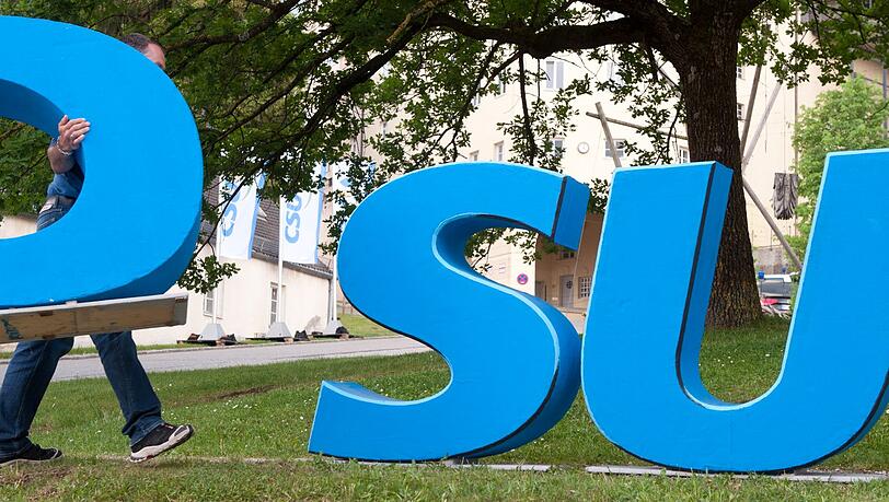 Die CSU steht unter Druck - noch nie musste sie im bürgerlich-konservativen Lager rechts der Mitte mit mehr Konkurrenz klarkommen als derzeit. (Illustration)