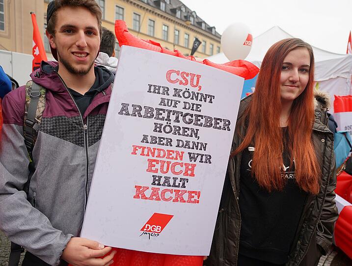 Bilder von der DGB-Kundgebung am Odeonsplatz.