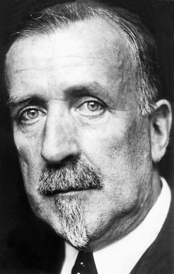 Heinrich Mann auf einem undatierten Porträtfoto. Er hat viele Jahre in München verbracht. Heinrich Mann auf einem undatierten Porträtfoto. Er hat viele Jahre in München verbracht.