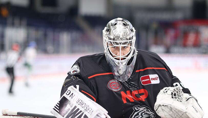 Der Nürnberger Niklas Treutle. Er bleibt in Nürnberg in der Arena Nürnberger Versicherung.