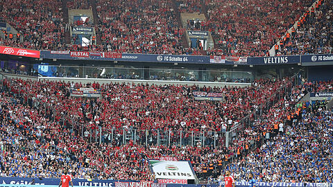 Der FC Bayern ohne aktive Fanszene beim Gastspiel auf Schalke.
