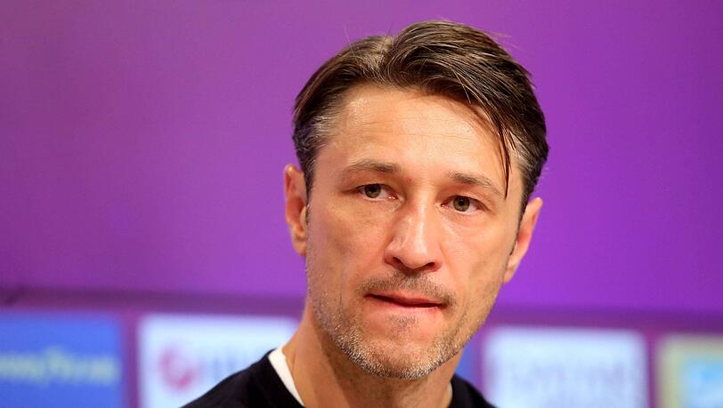 Niko Kovac auf einer Pressekonferenz Niko Kovac auf einer Pressekonferenz