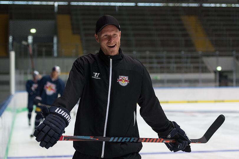 Der EHC ist am Freitag aufs Eis zurückgekehrt - die Bilder vom ersten Training.