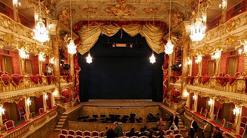 Land unter im Cuvilliés-Theater.