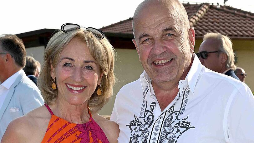 Michaela Gerg hat von ihrem Partner Achim Winter einen Heiratsantrag während eines Promi-Events bekommen.