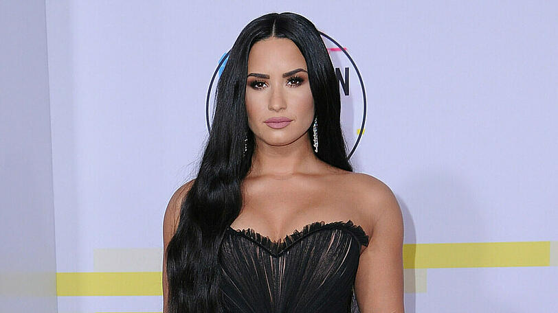 Demi Lovato bei den American Music Awards in Los Angeles