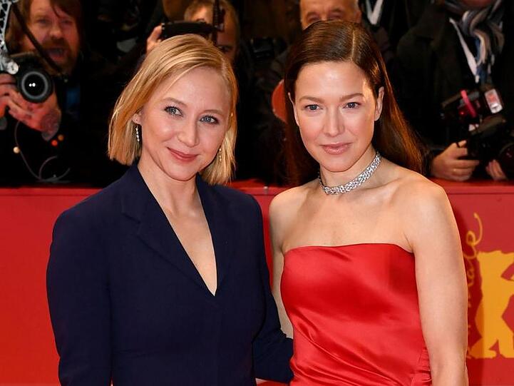 Beste Freundinnen: Anna Maria Mühe (l) und Hannah Herzsprung.