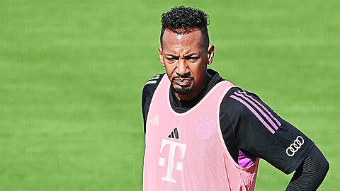 Der Freitag der Entscheidungen:Weltmeister Jérôme Boateng wird kein Comeback beim FC Bayern geben. Fotos: imago