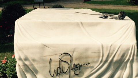 Das Grabmal von Udo Jürgens am Wiener Zentralfriedhof. Das Grabmal von Udo Jürgens am Wiener Zentralfriedhof.